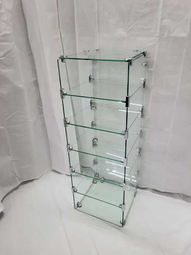 1x3 Glass Display