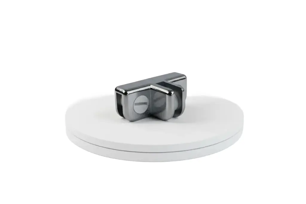 3 Way T Clip for glass display