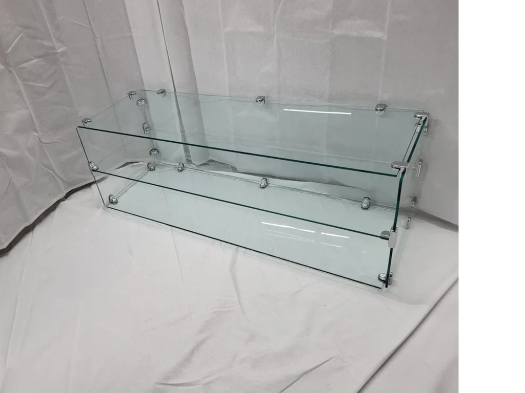 3x1 Glass Display